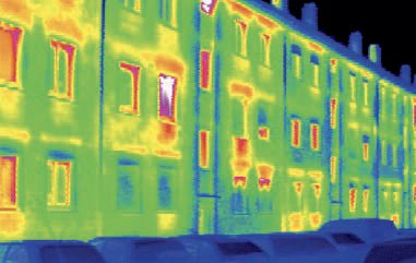 Vista externa porta oscilo-paralela